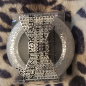 Bath and body works scentportable